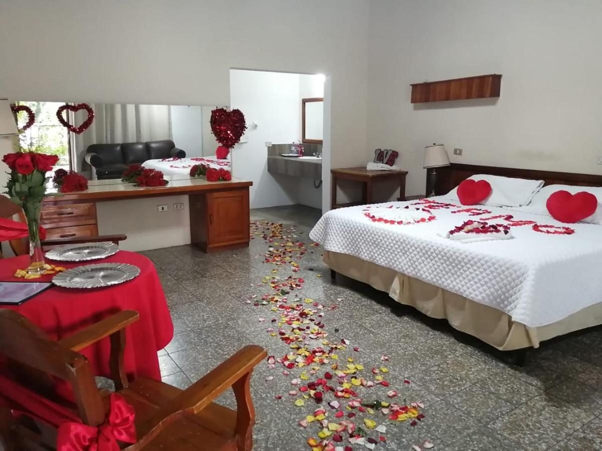 Hotel Pasabien Уйте Экстерьер фото